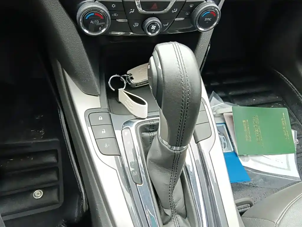 Chevrolet Malibu 2016 1.6T Automatic Luxury Edition фото 14