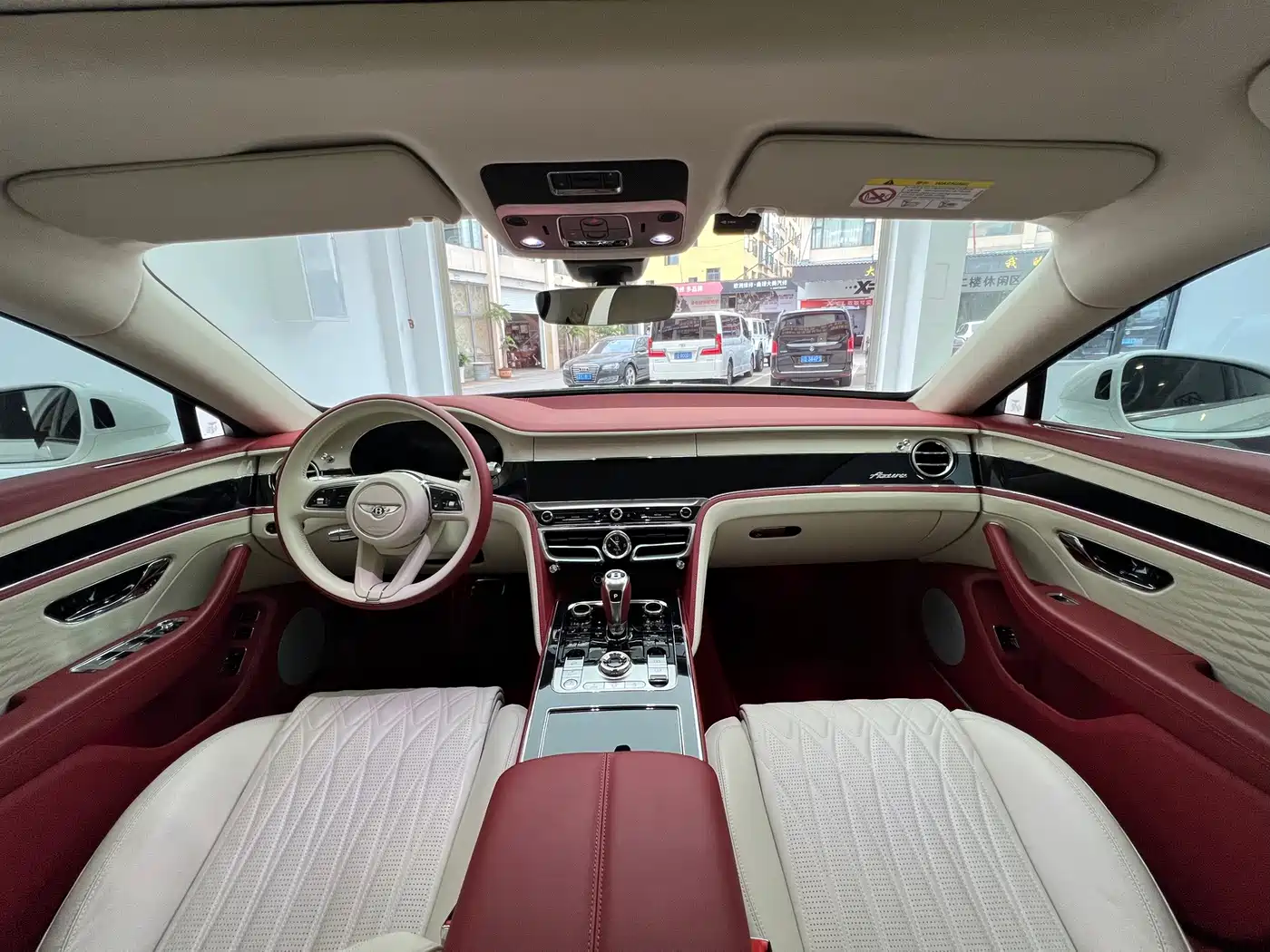 2025 Bentley Flying Spur