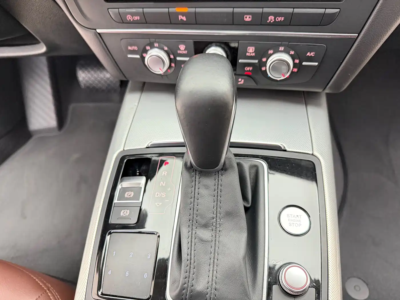 Audi A6L 2016 30 FSI Technology фото 12