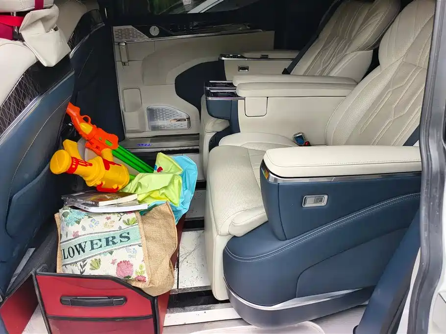 ZEEKR EXTREME KRYPTON 009