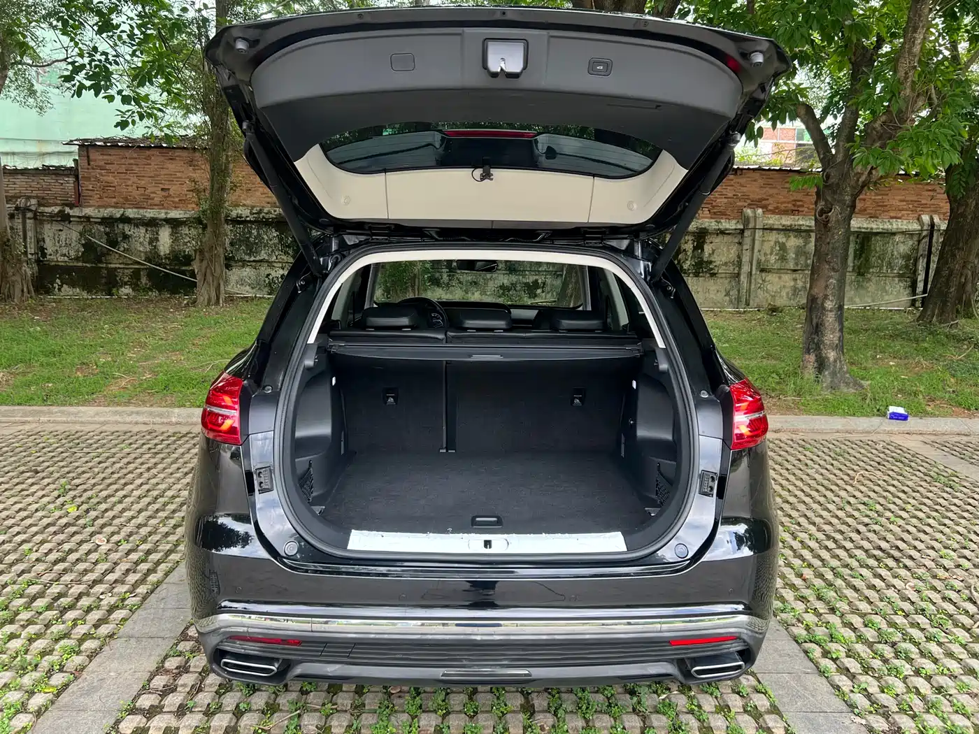 Hongqi HS5 2022 Facelift 2.0T Smart Flag Enjoyment Edition фото 20
