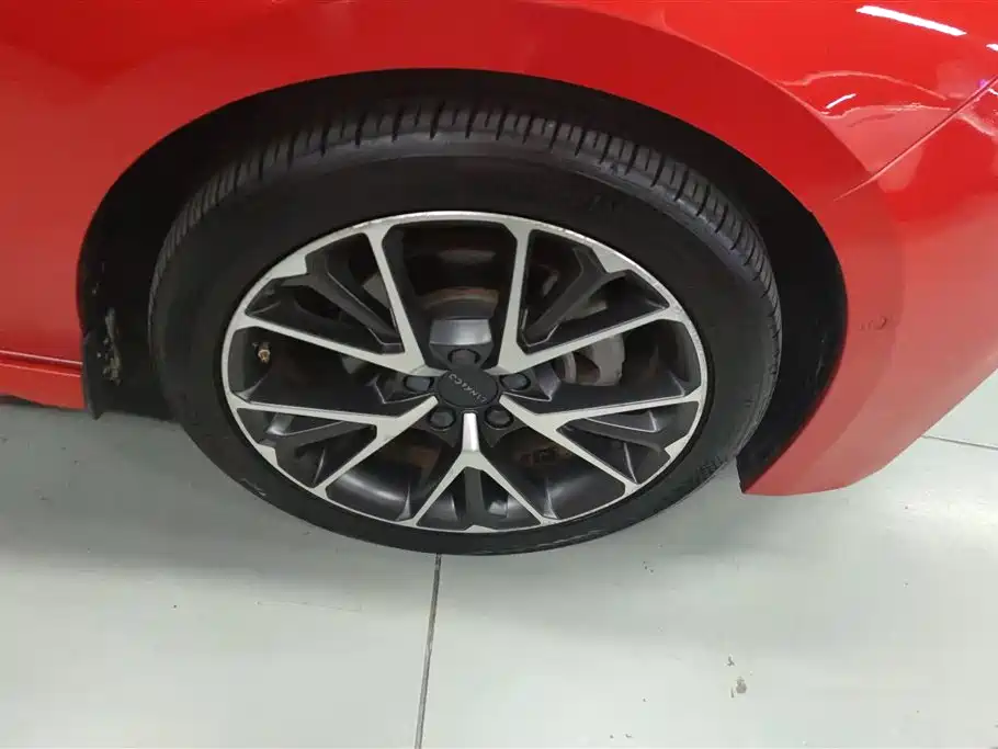 Lynk & Co 03 2020 1.5TD DCT Power Pro Edition фото 6