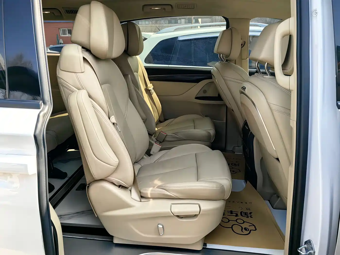 Buick GL8 2023 ES Landmaster Exclusive фото 21