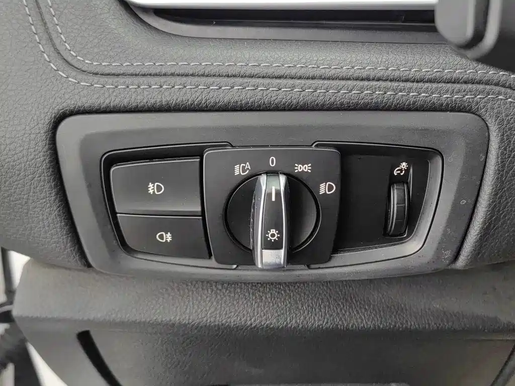 BMW 2 Series Touring 2016 2016 218i Sport Design Package