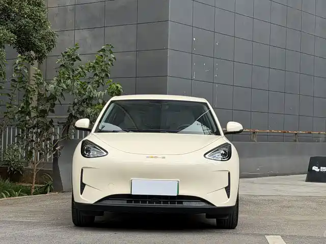 Geely Galaxy Starry Wish 2025 310km Youth Edition — фото 2