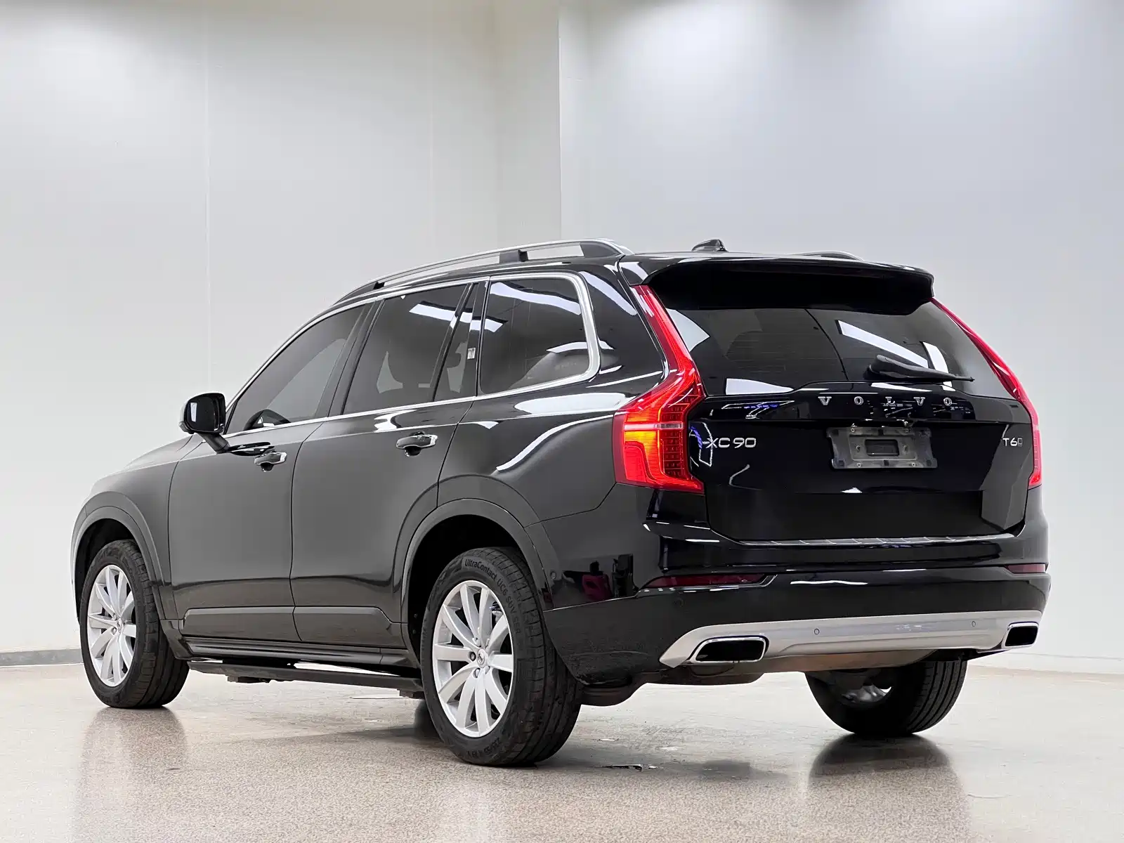 Photo 32 - Volvo XC90