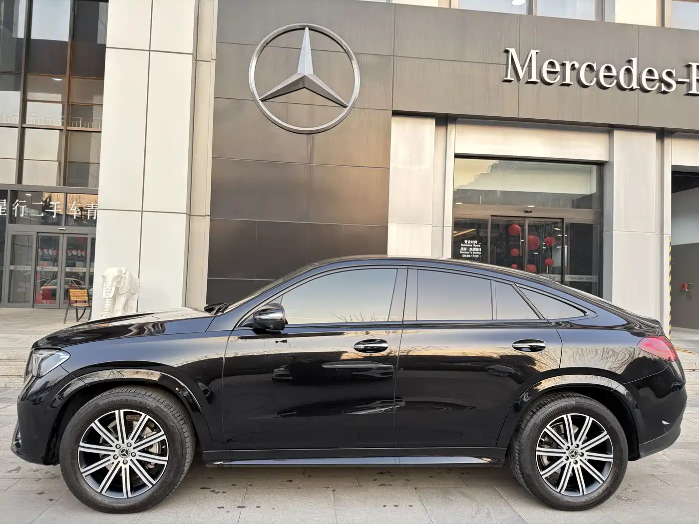 Mercedes-Benz GLE Coupe 2024 GLE 350 4MATIC Coupe SUV Luxury фото 6