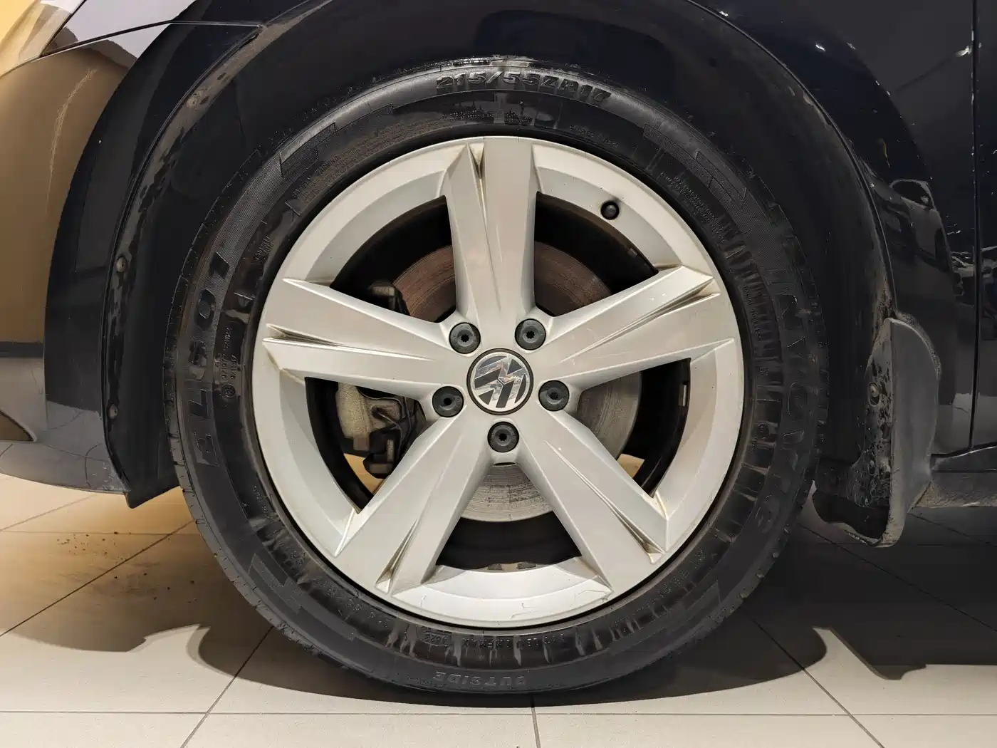 Volkswagen Passat 2015 1.8TSI DSG Prestige Edition фото 5