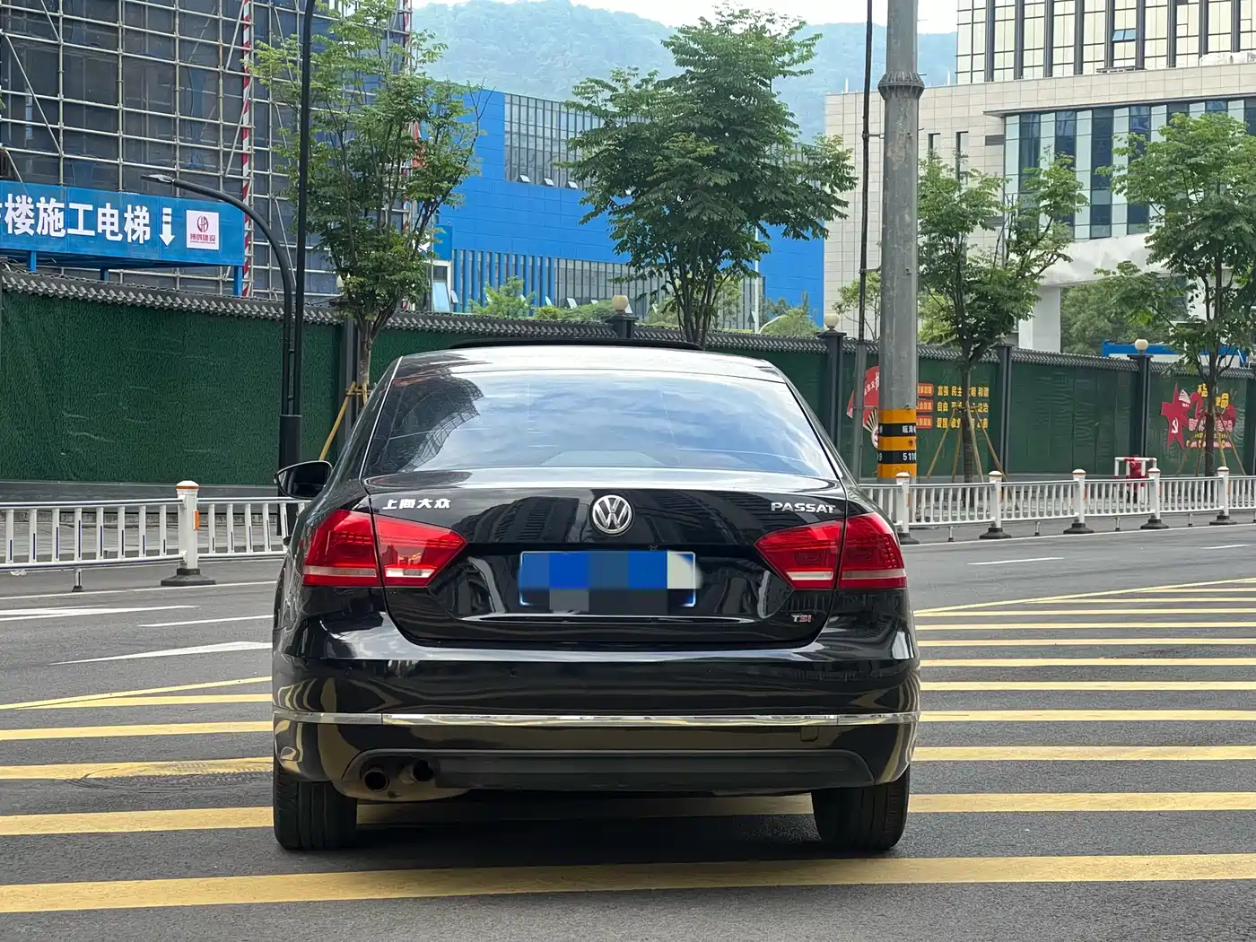 Volkswagen Passat 2013 1.8TSI DSG Zunrong фото 5