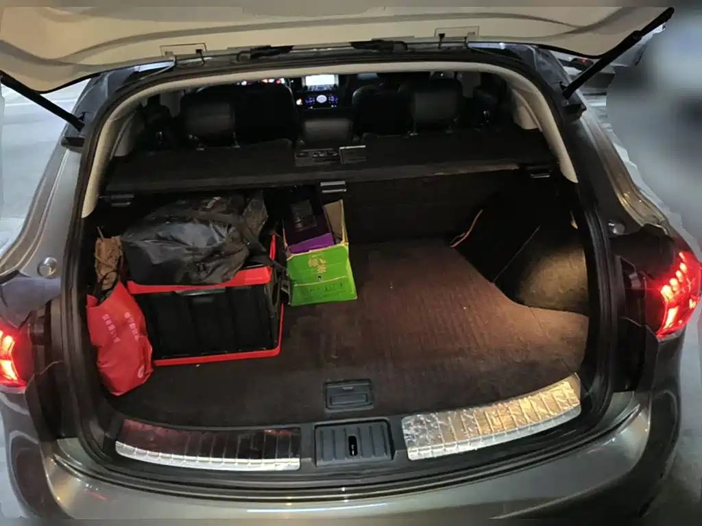 Infiniti FX 2010 2010 FX35 Premium