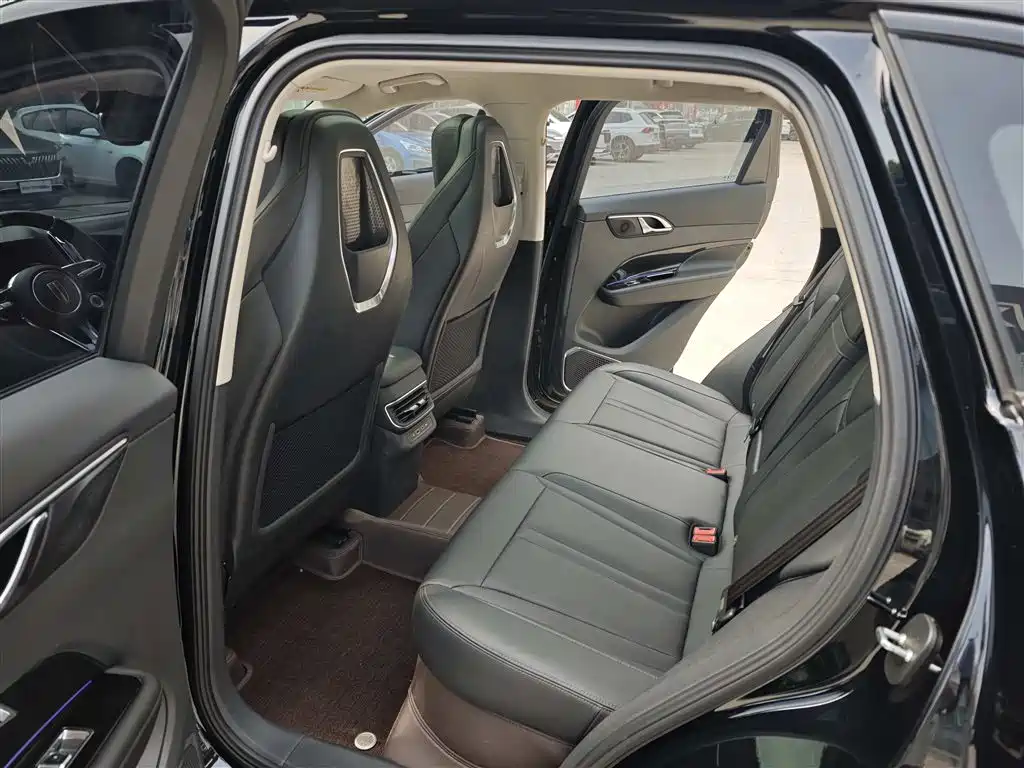 Hongqi HS3 2023 1.5T 2WD Virtue Edition фото 7