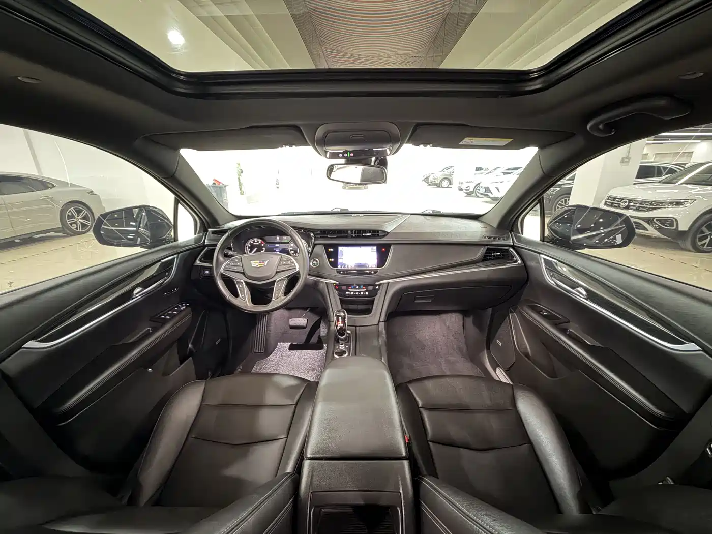 Cadillac XT5 2022 2.0T 2WD Luxury фото 6