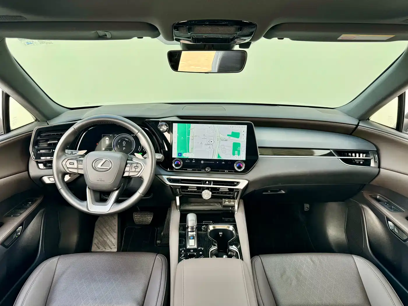 Lexus RX 2023 350h 4WD Pure Edition фото 13