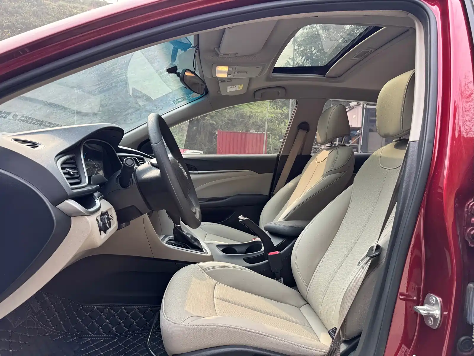 Фото 10 - Buick Excelle