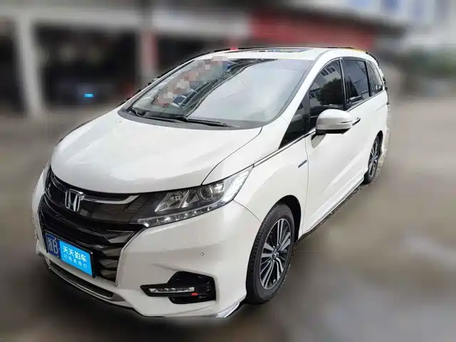 Honda Odyssey 2019 2.0L Sharp·Wisdom Edition — фото 1