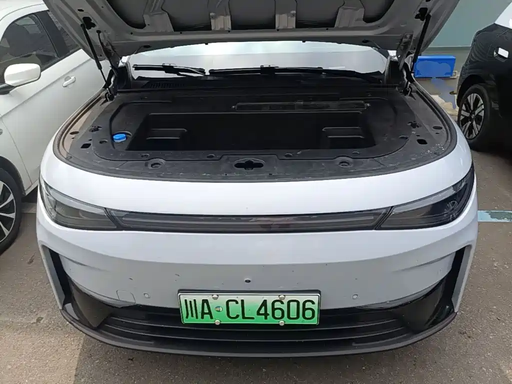 Leapmotor C16 2026 2026 Model Year EV 630 LiDAR Edition 6-Seater