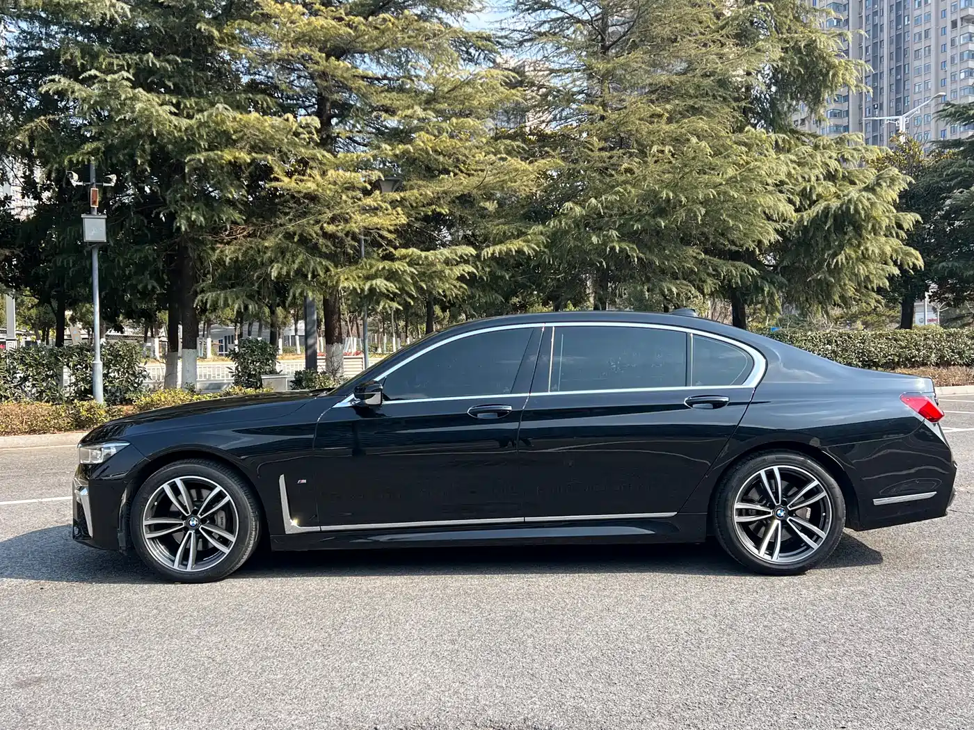 BMW 7 Series 2019 Facelift 730Li M Sport Package фото 12