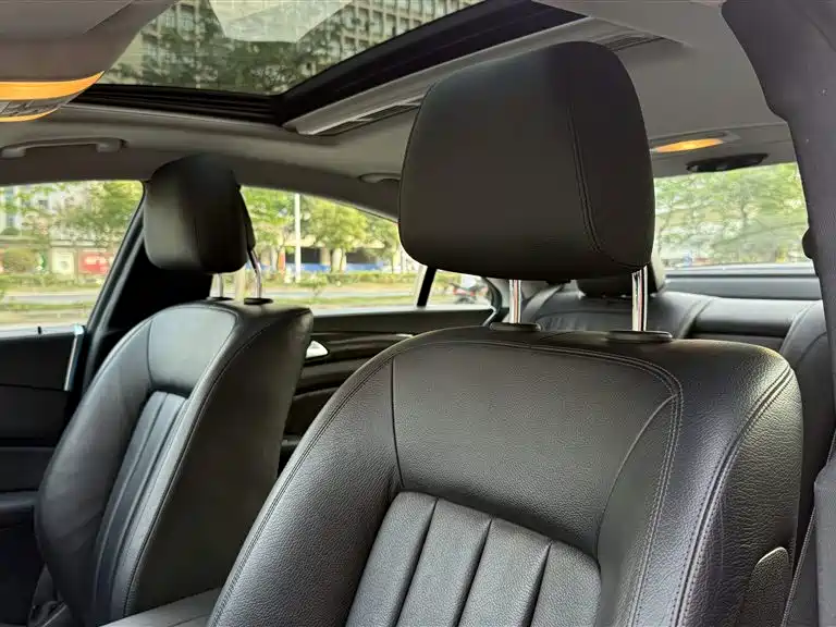 Mercedes-Benz CLS 2015 CLS 320 фото 9