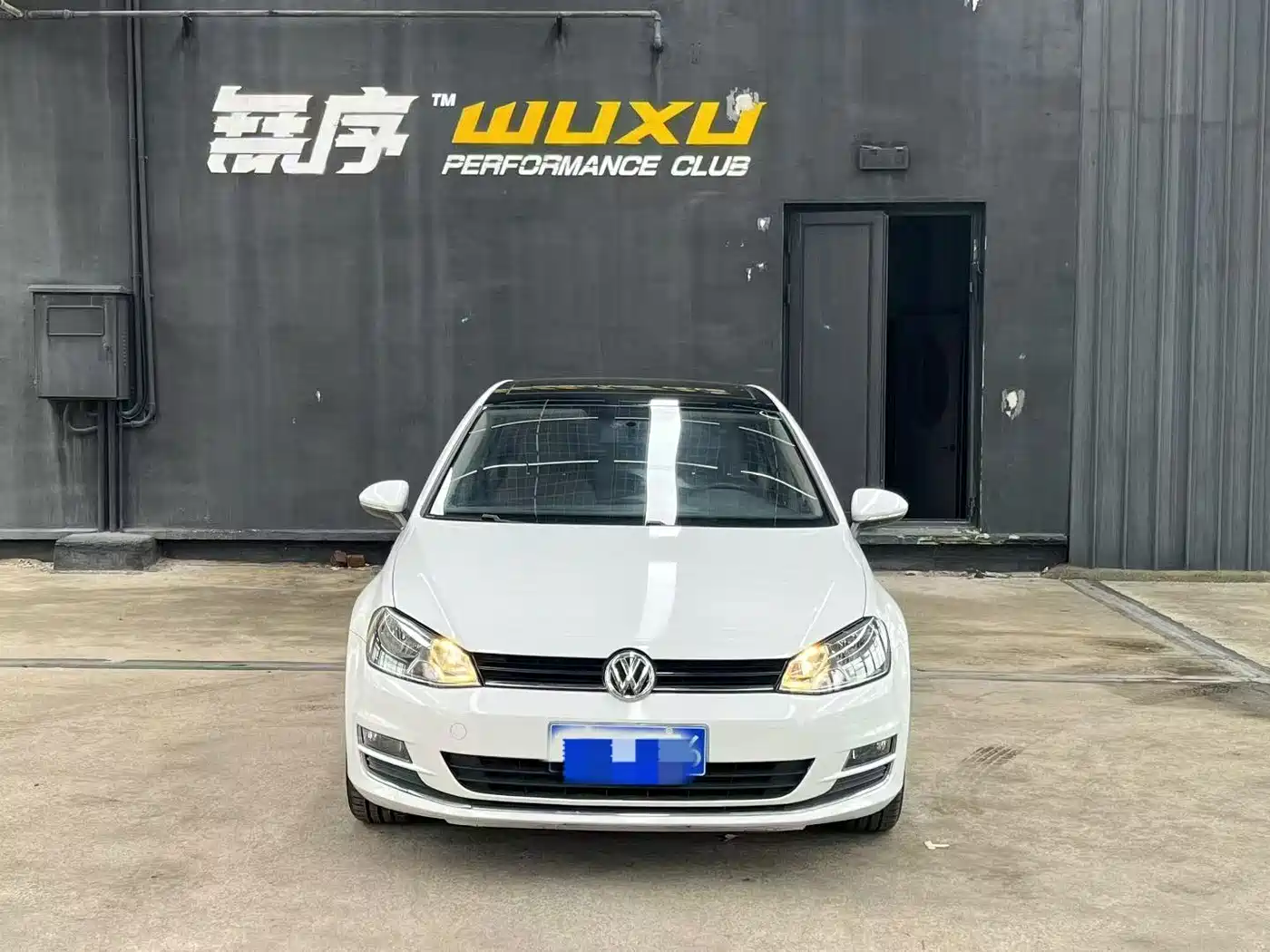 Volkswagen Golf 2015 1.4TSI Automatic Comfort фото 2