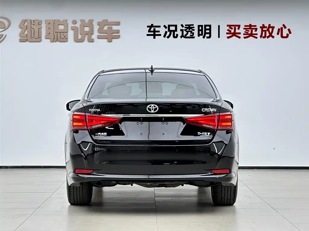 Toyota Crown 2015 2.0T Luxury фото 4