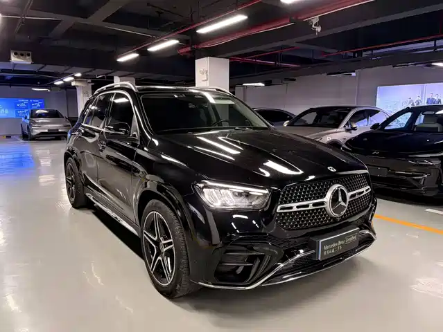 Mercedes-Benz GLE 2025 GLE 350 4MATIC Fashion — фото 3