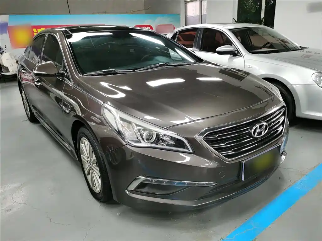 Hyundai Sonata 2015 1.6T GLS Smart фото 4