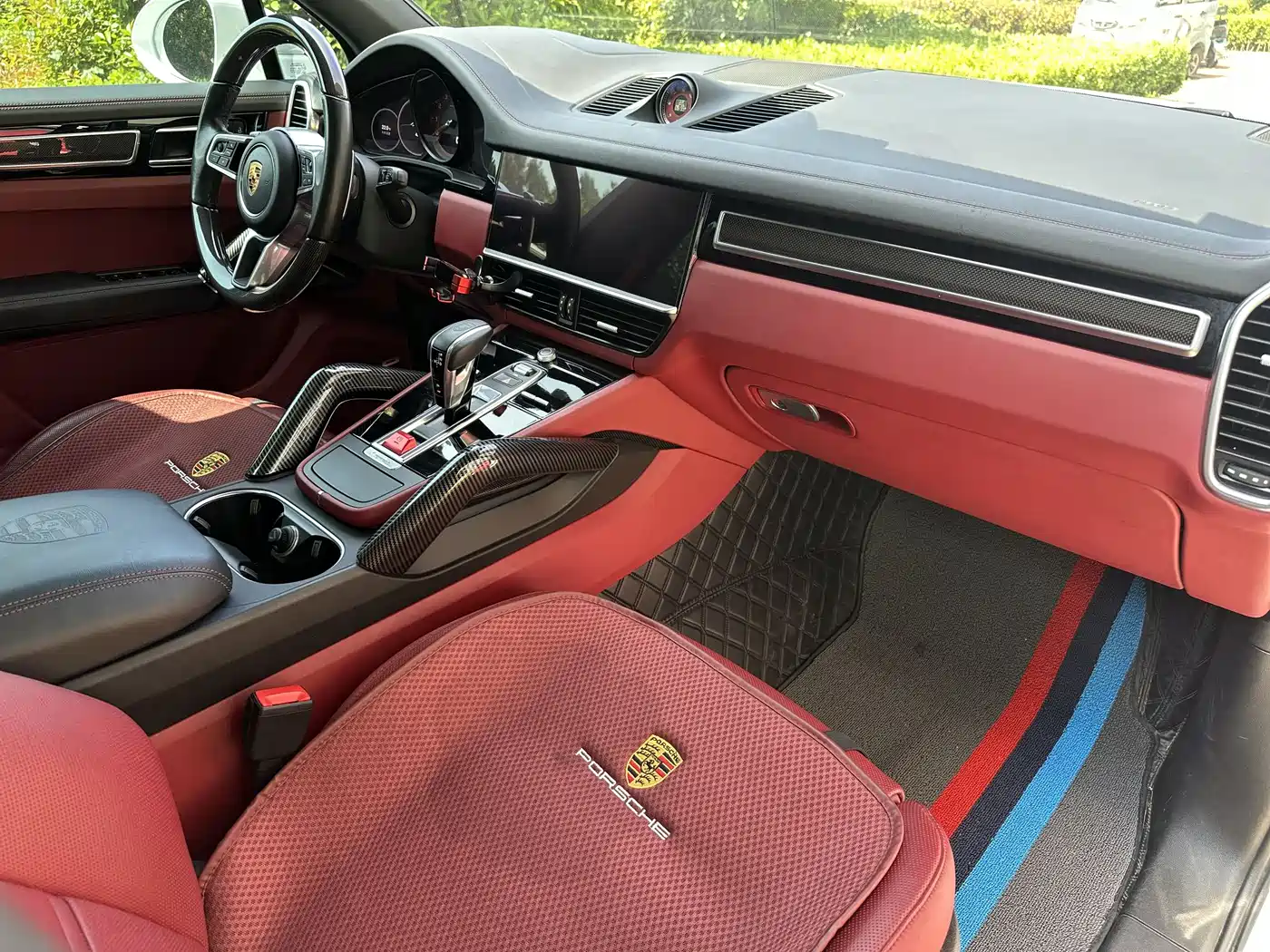 Porsche Cayenne 2023 Cayenne 3.0T Platinum Edition фото 12