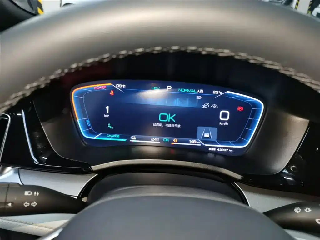 BYD Song PLUS PHEV 2023 Champion Edition DM-i 150KM Flagship PLUS фото 12