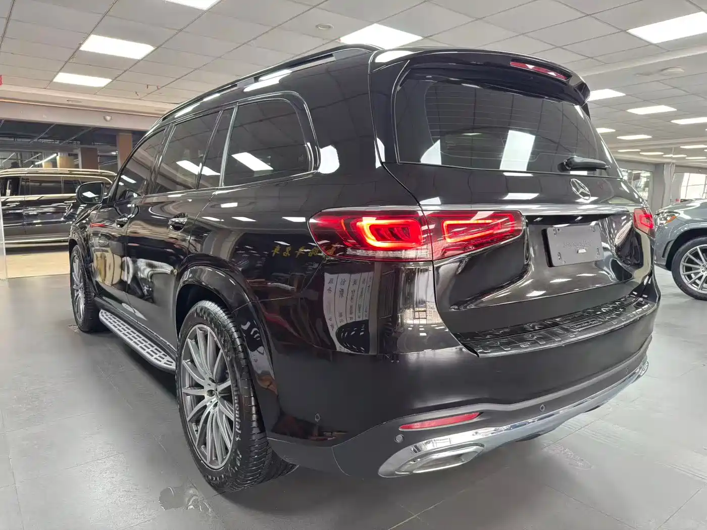 Mercedes-Benz GLS 2023 GLS 450 4MATIC Luxury Edition фото 19