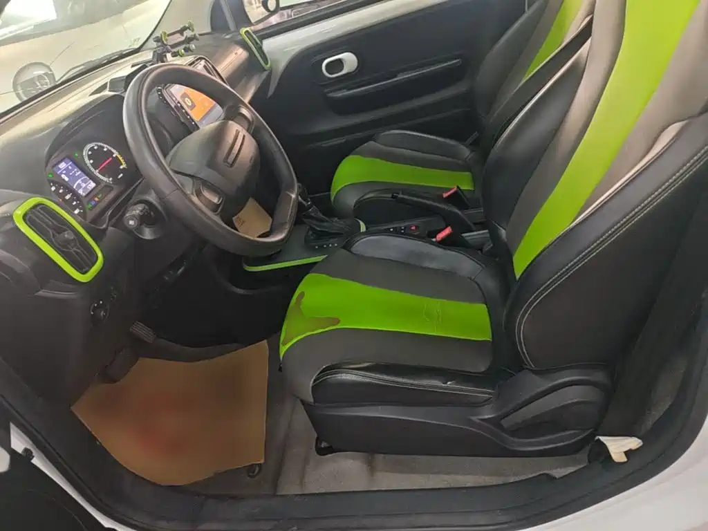 Roewe Clever 2020 2020 Urban Style Edition