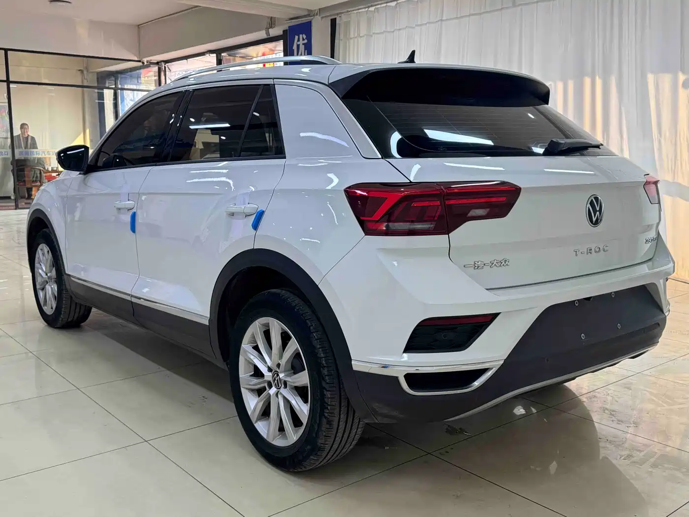 VOLKSWAGEN T ROC EXPLORING SONGS