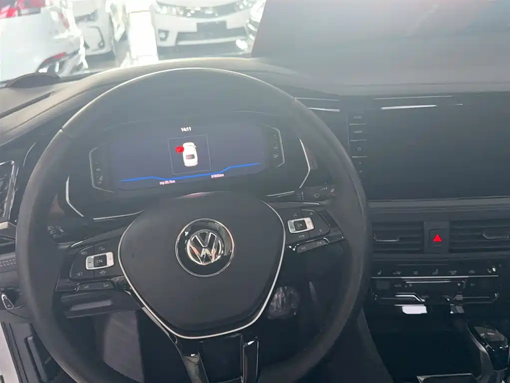 Volkswagen Sagitar 2021 280TSI DSG Luxury Smart Connect фото 3