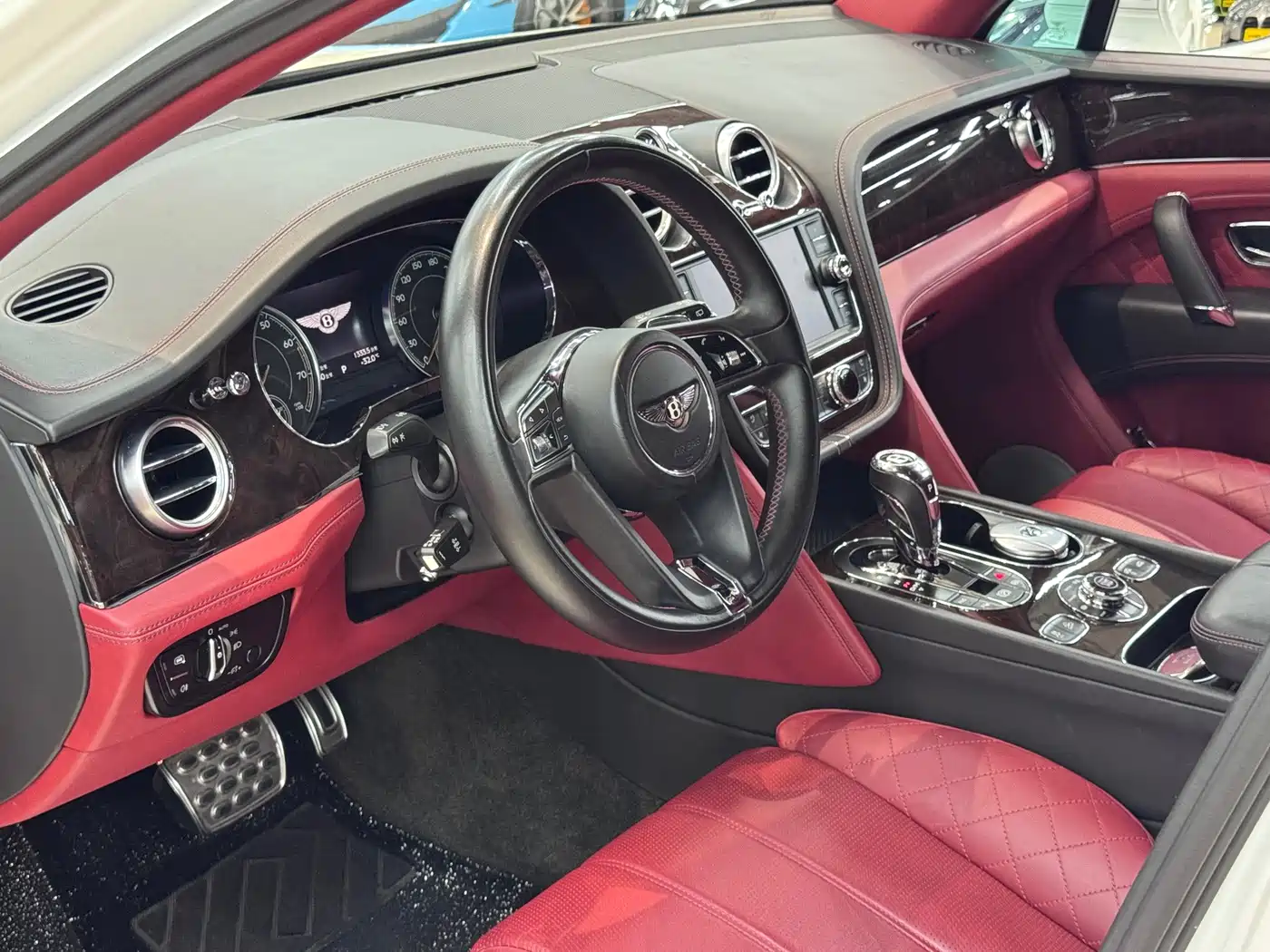 Bentley Bentayga 2017 2016 6.0T Standard Edition