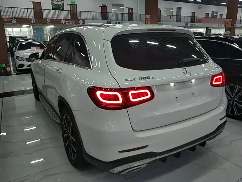 Mercedes-Benz GLC 2020 Facelift GLC 300 L 4MATIC AMG-Line фото 5