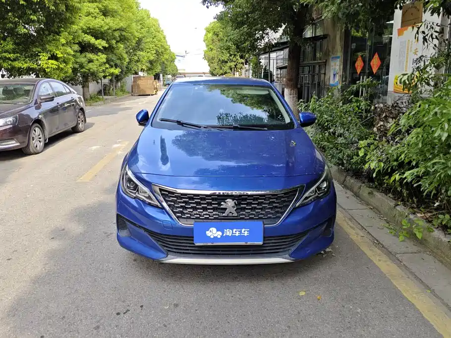 Photo 2 - Peugeot 408
