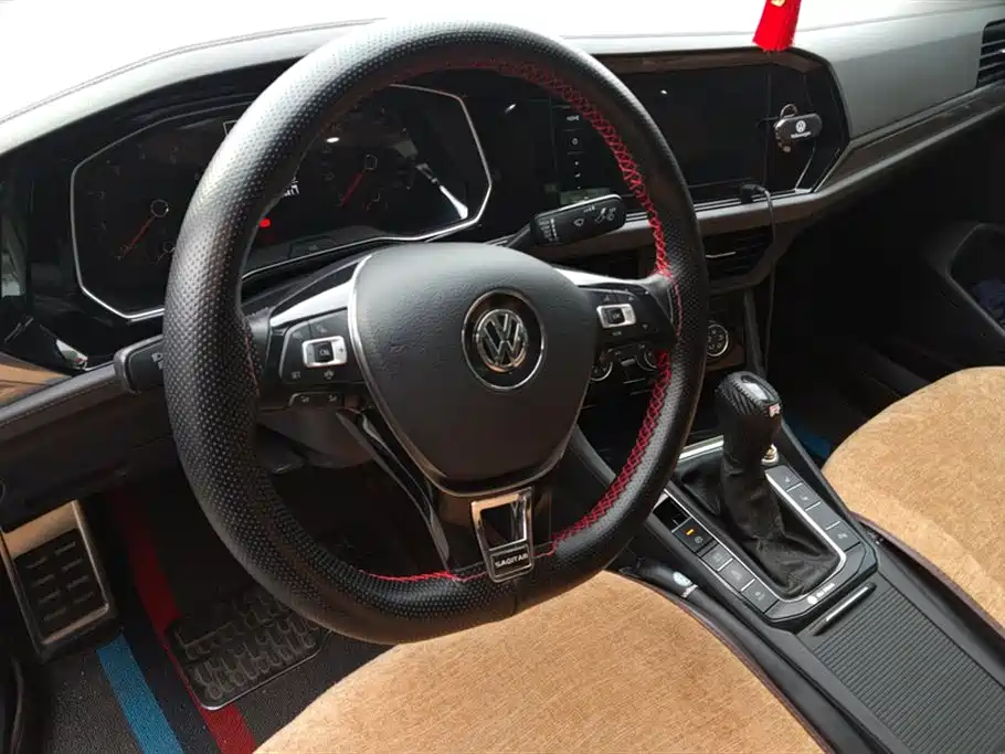 Volkswagen Sagitar 2019 200TSI DSG Comfort Edition China VI фото 12