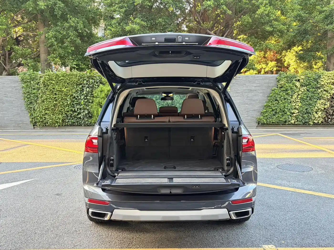 BMW X7 2020 2020 xDrive40i Leading Luxury Package