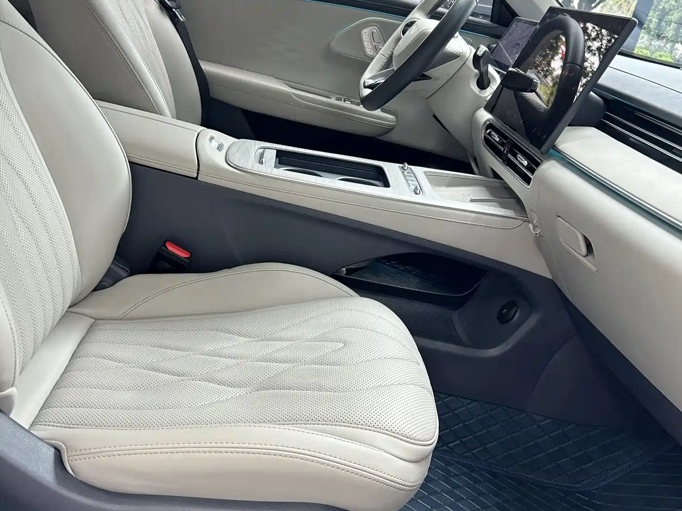 Chery Fengyun Fengyun A8L 2024 2025 1.5TGDI 145km Luxury