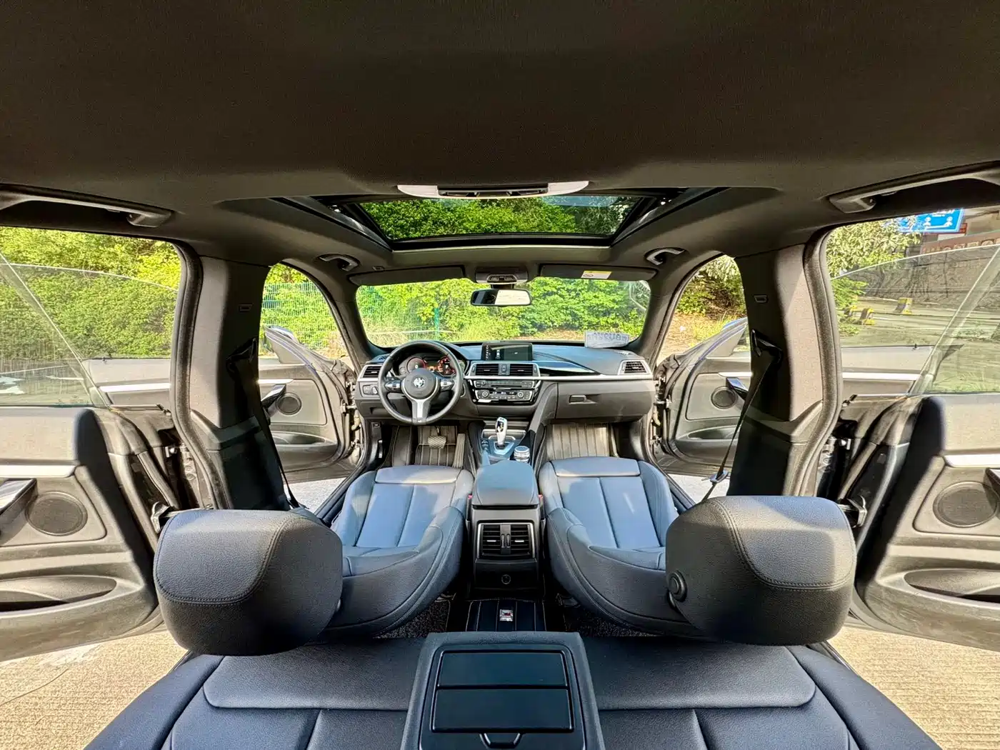 BMW 3 Series GT 2020 320i M Sport Package фото 10