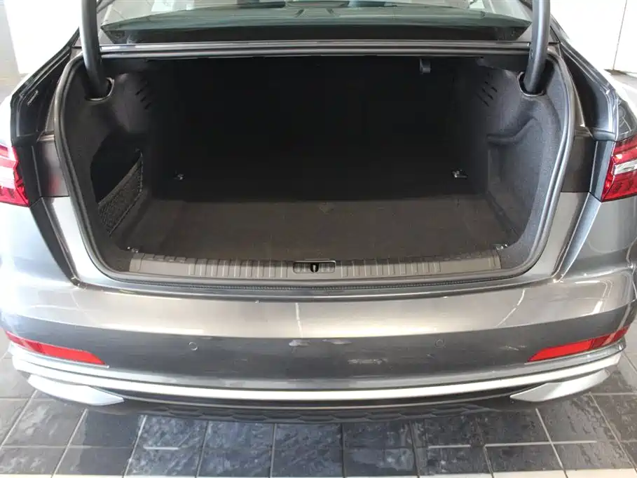 Audi A6L 2024 45 TFSI Premium Dynamic фото 7