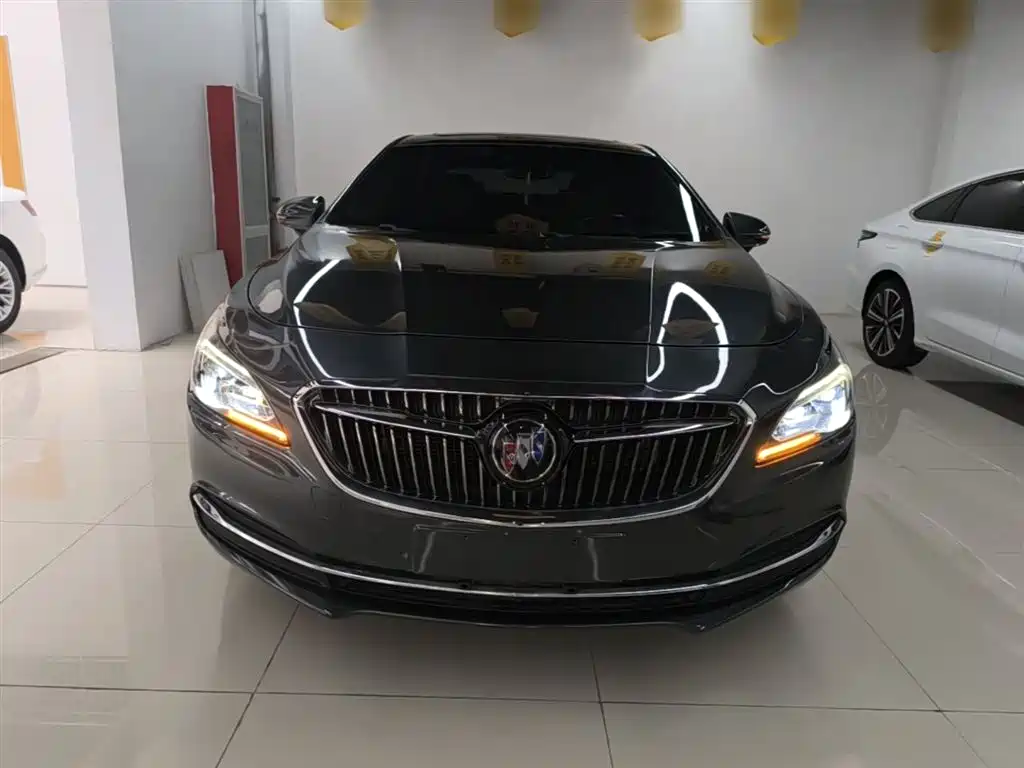 Buick LaCrosse 2016 28T Flagship фото 3