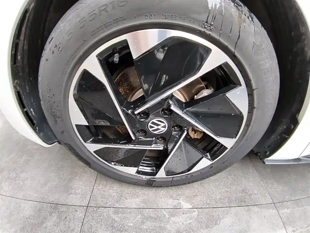 Volkswagen ID.3 2024 Pure Smart Edition фото 23