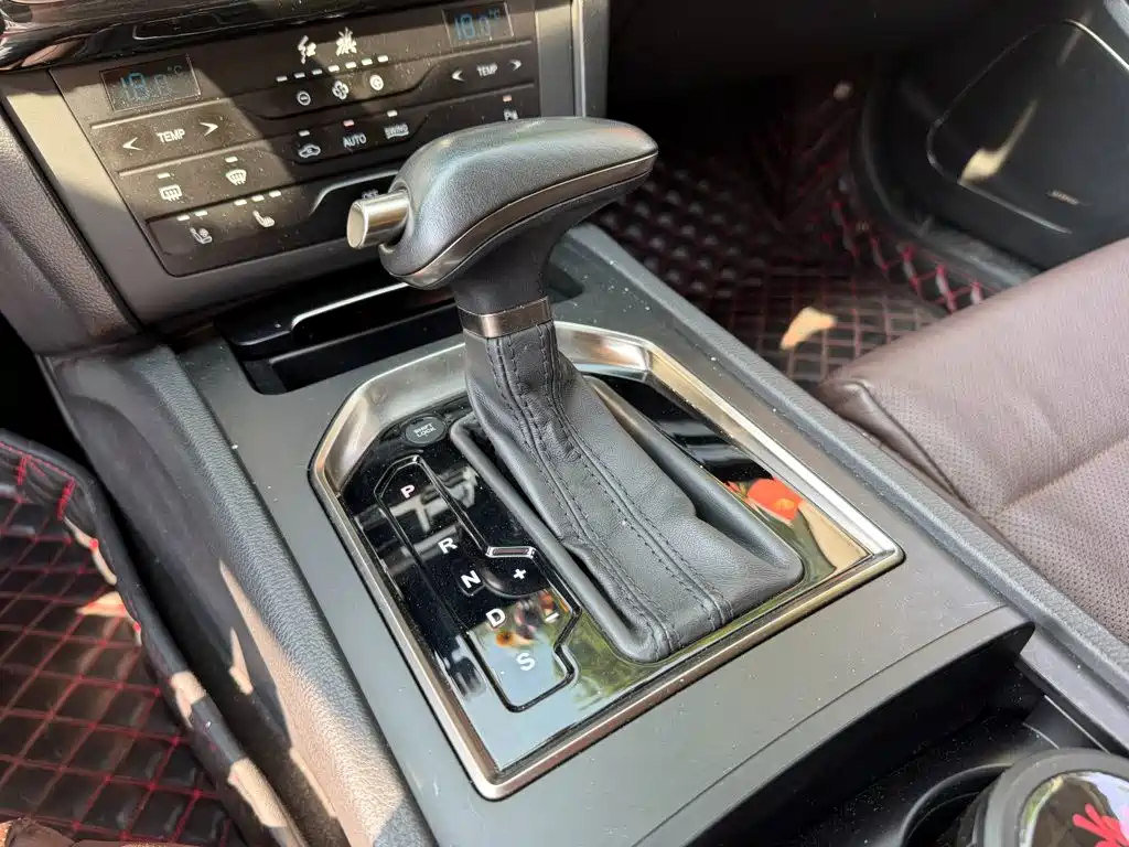 Hongqi H7 2019 2018 2.0T Elite Edition