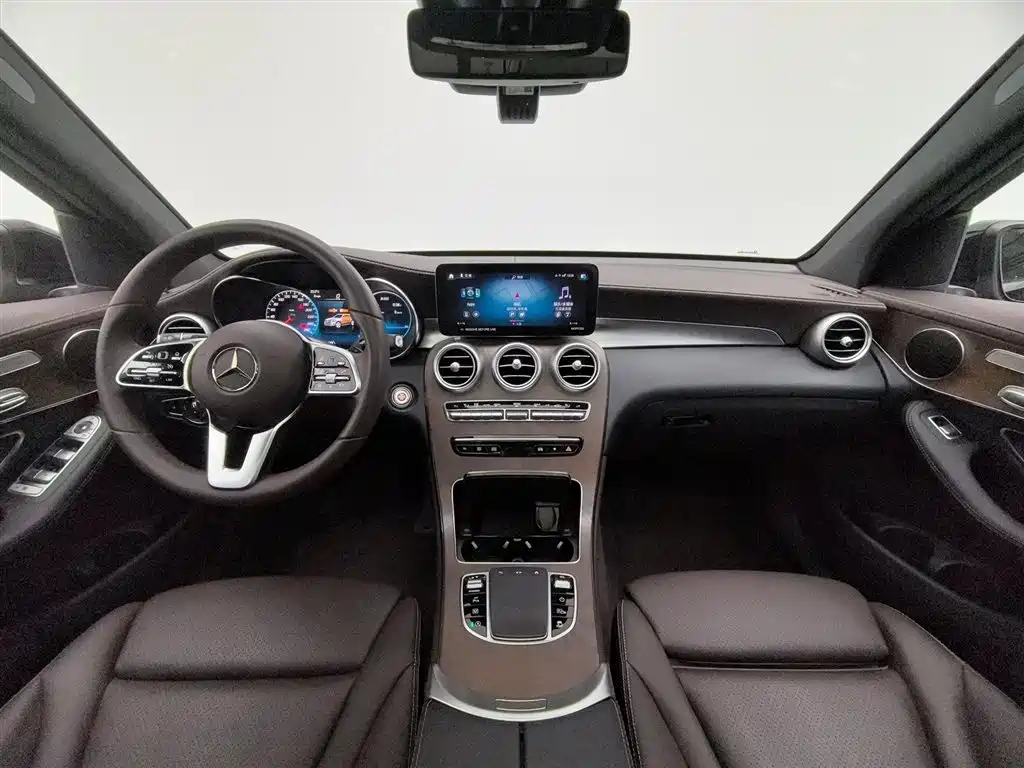 Mercedes-Benz GLC 2022 GLC 300 L 4MATIC Dynamic Collector's Edition фото 5
