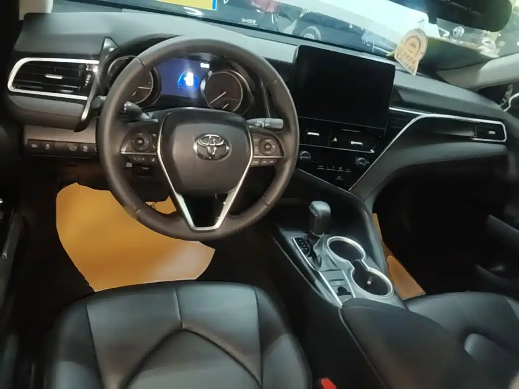 Toyota Camry 2023 2021 2.0G Luxury Edition