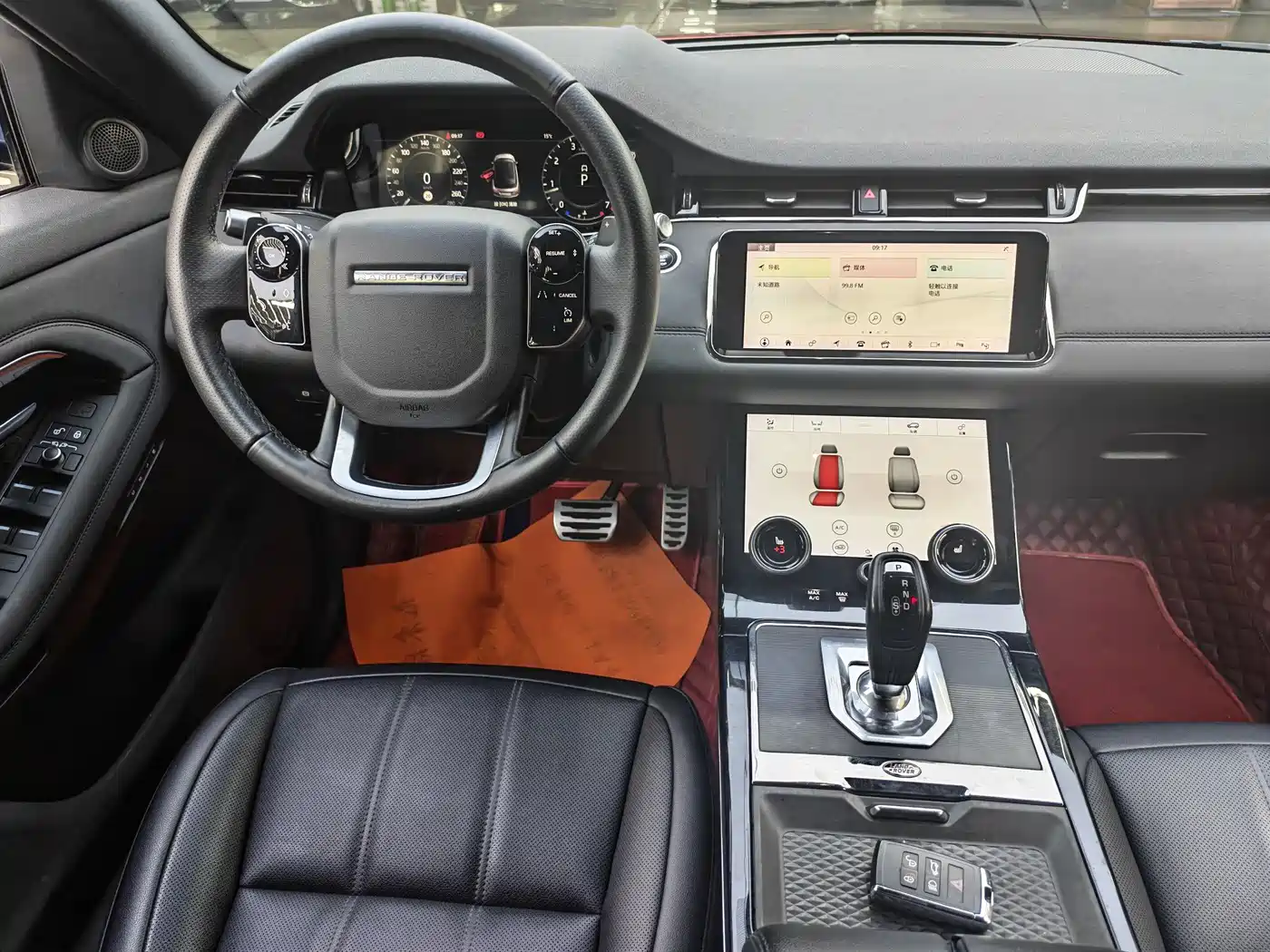 Land Rover Range Rover Evoque 2020 249PS R-DYNAMIC SE Sport Tech Edition фото 9
