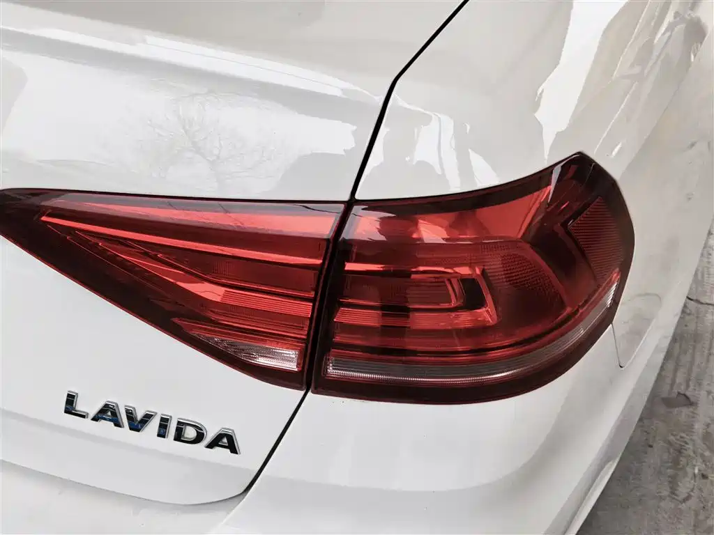 Volkswagen Lavida 2019 Lavida Start 1.5L Auto Trend (China VI) фото 8
