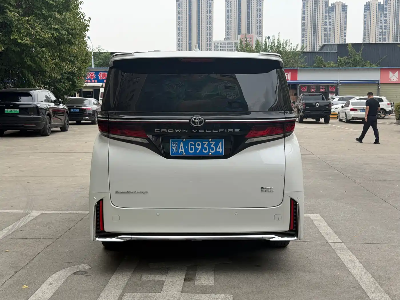Toyota Vellfire 2025 2024 Crown Hybrid 2.5L Premium Edition