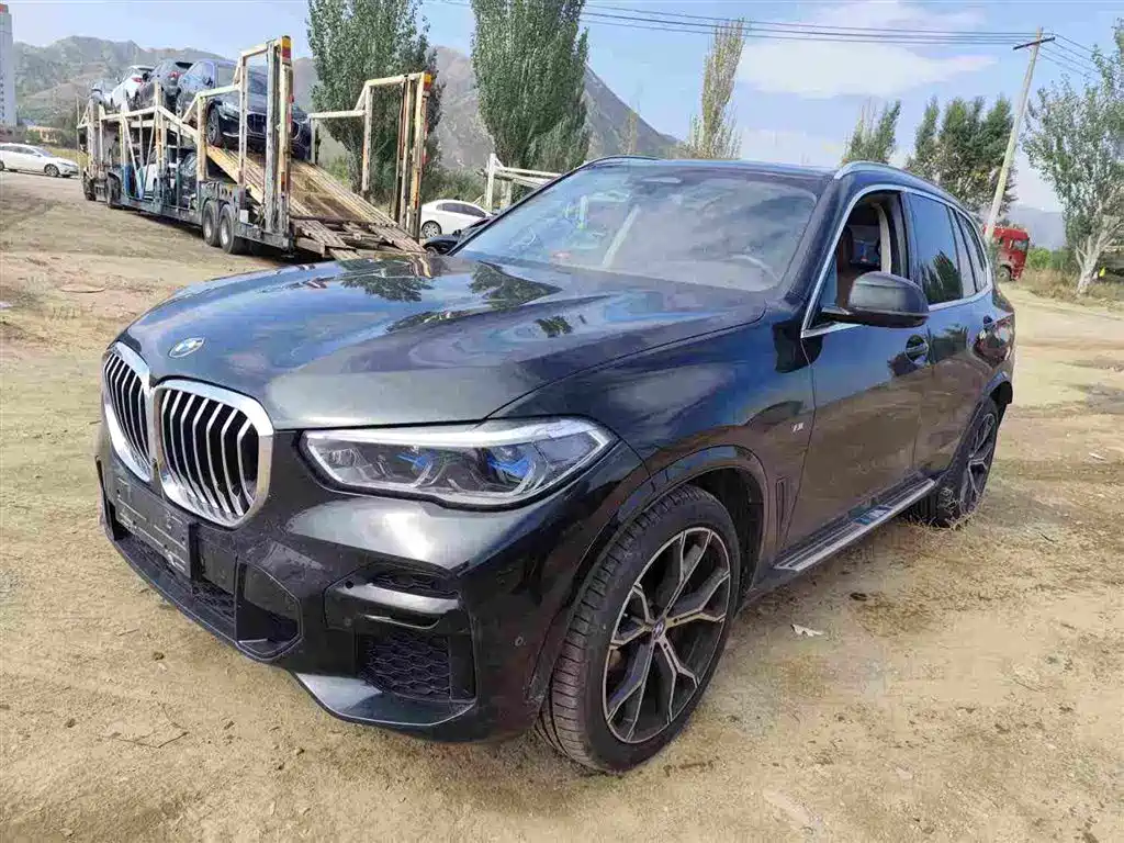 BMW X5 (Import) 2022 2022 xDrive40i Premium M Sport Package