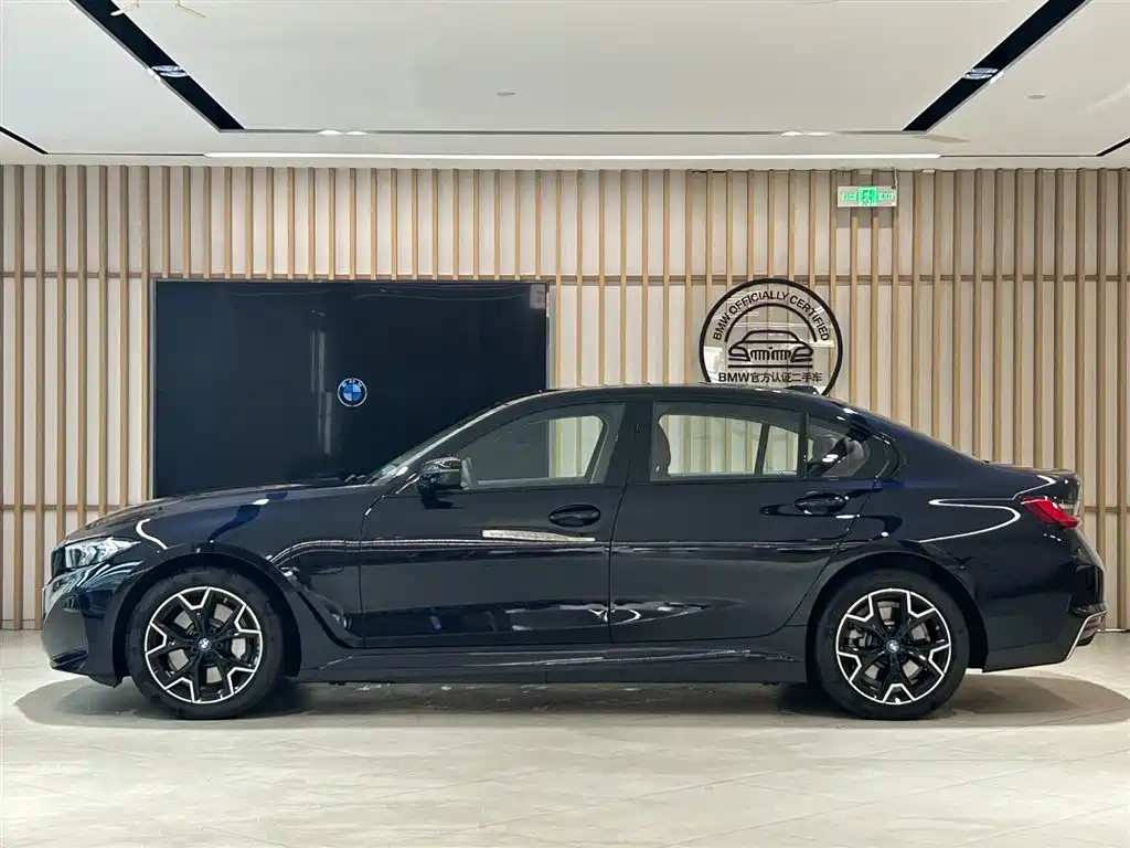BMW i3 2024 eDrive 40 L Shadow Night Package фото 7